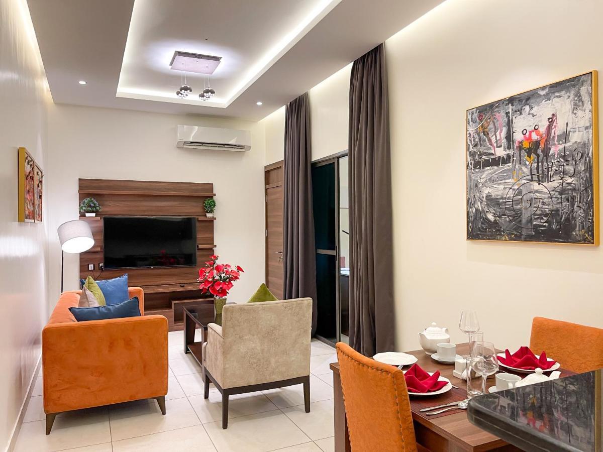 Omedel Luxury Hotel Enugu Exterior photo